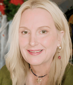 Orah Russell, artist